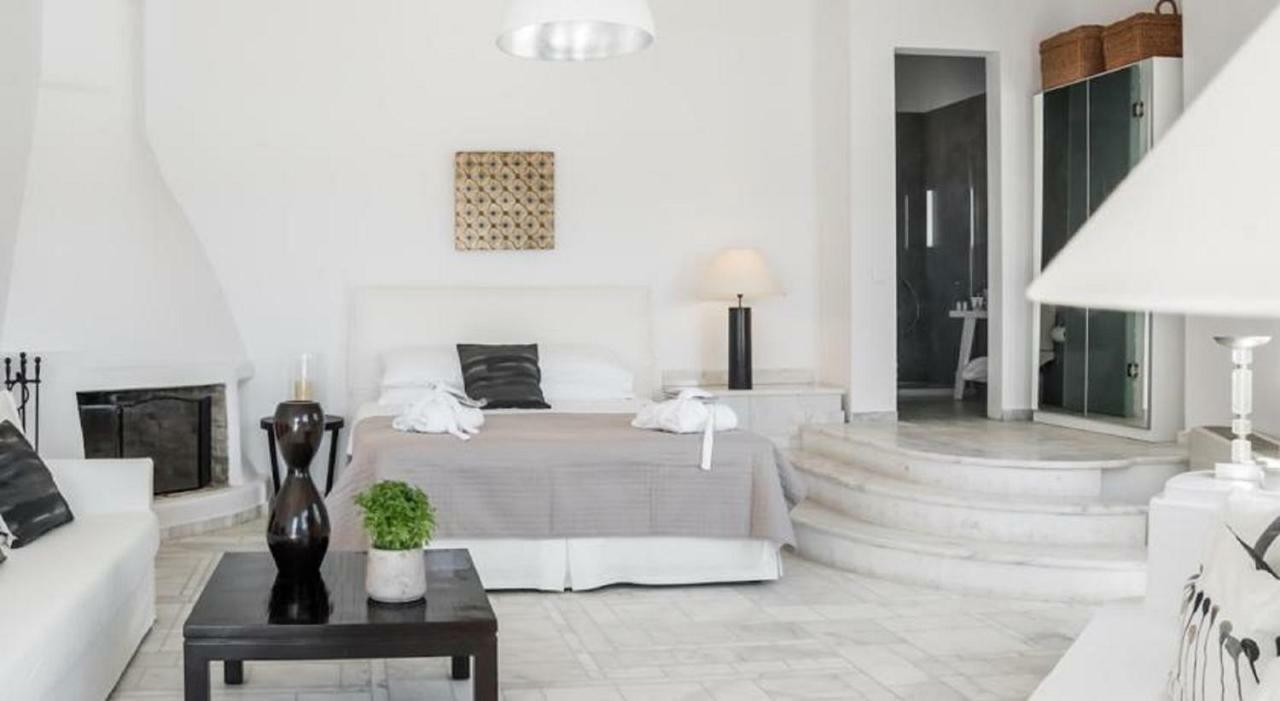 Capo Di Mykonos Resort Agios Ioannis Diakoftis Exterior photo